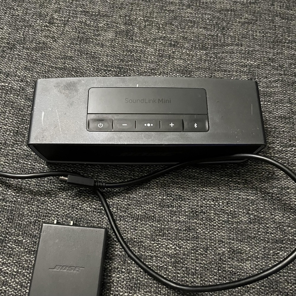 Bose SoundLink Mini Portable Bluetooth Speaker Gray Wireless 3.5mm W/ Charger - Picture 2 of 8